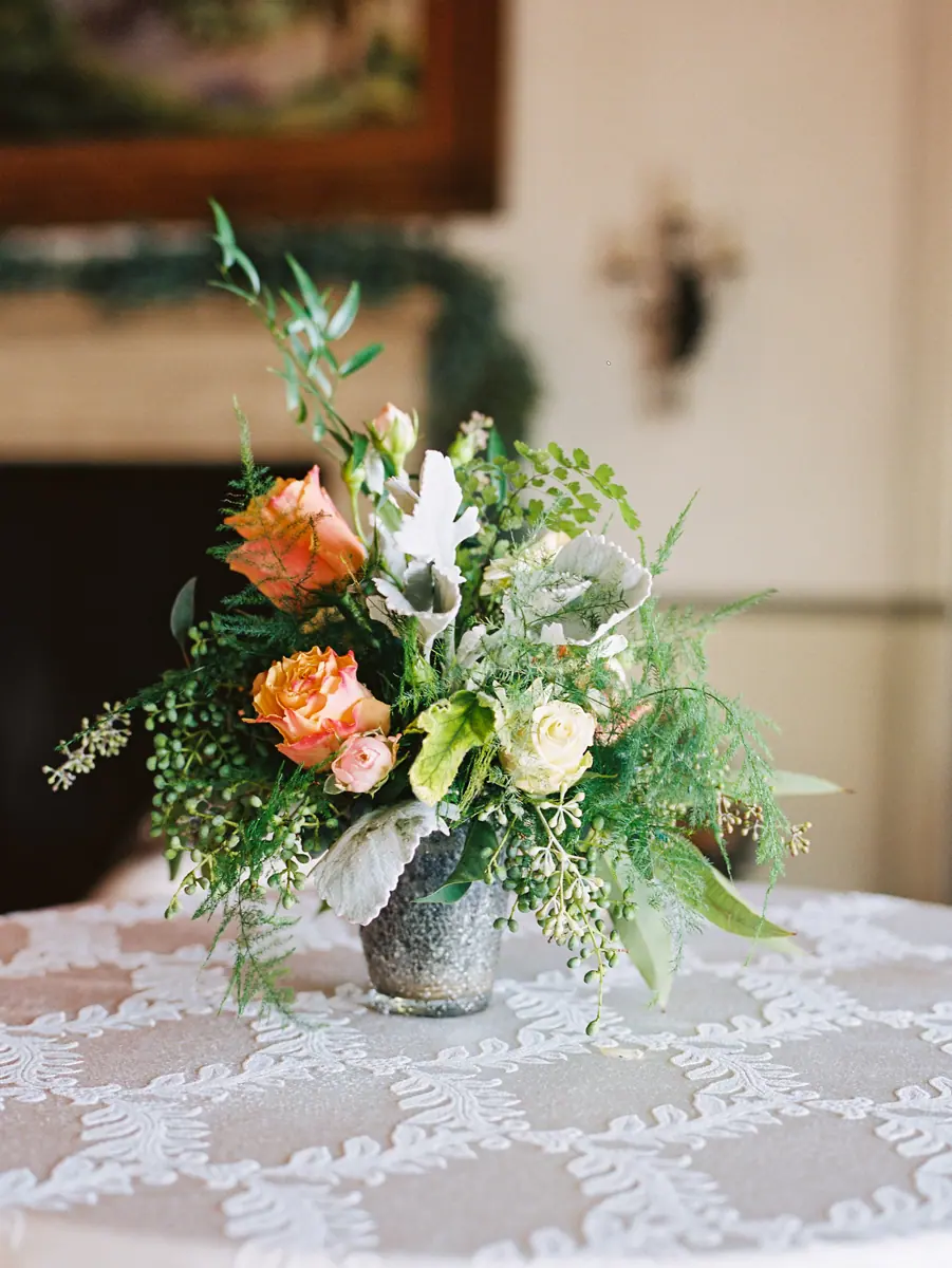 Elegant Floral Decorations for Corporate Events | Corporate Galleries